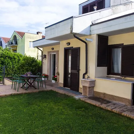 Limone - Giardino Privato & Accesso Indipendente -